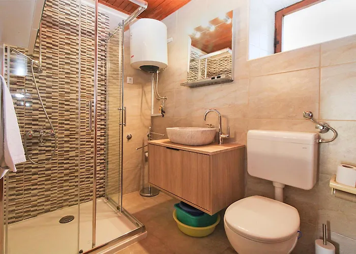 House Letizia 2147