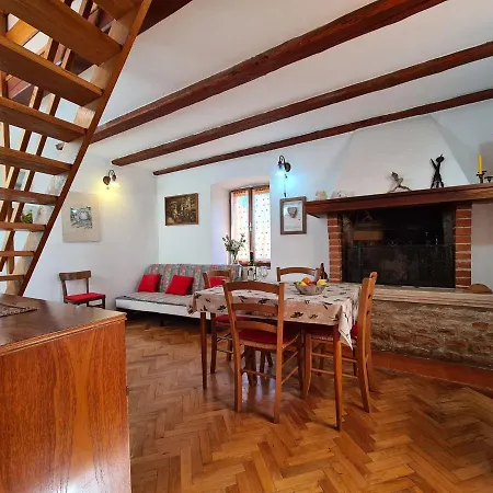 House Letizia 2147